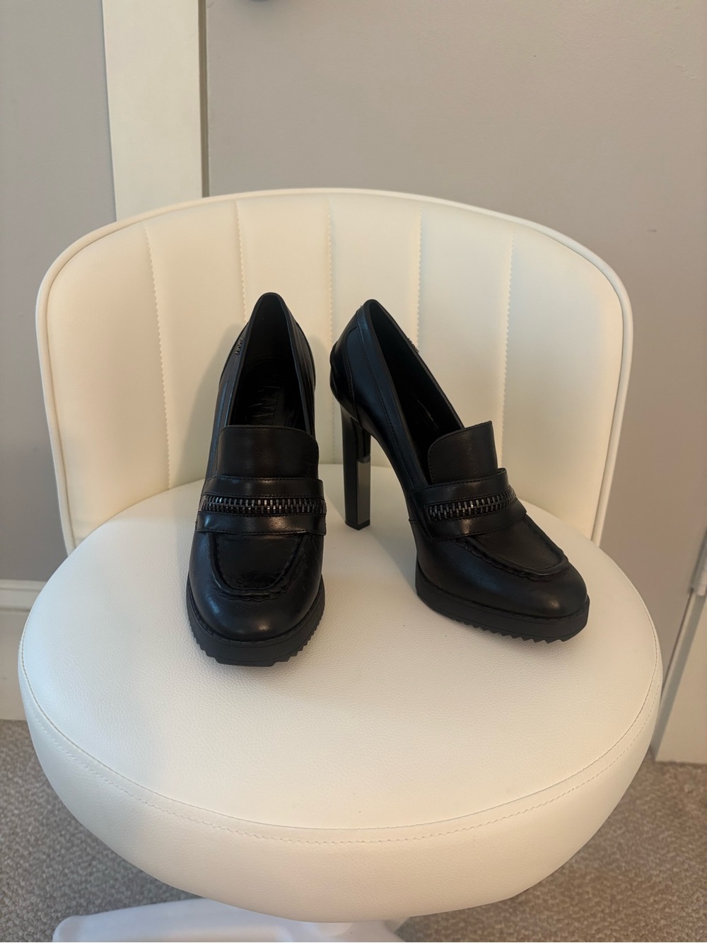 DKNY Black Leather High-Heel Loafer Pumps